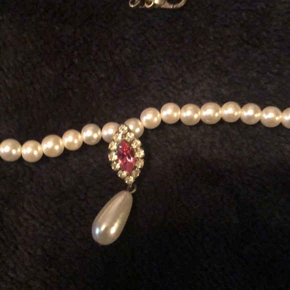 Jewelry - Picture 2 of 2